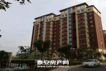 还在观望的，看过这套房再决定，恒大名都旁双南北通透户型好